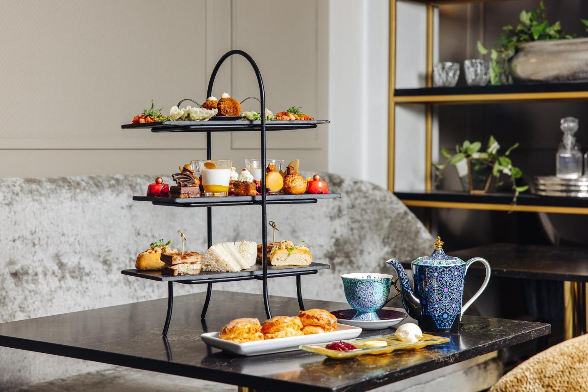 Fable Auckland, Mgallery Eksteriør billede Afternoon tea at the Hilton London Paddington